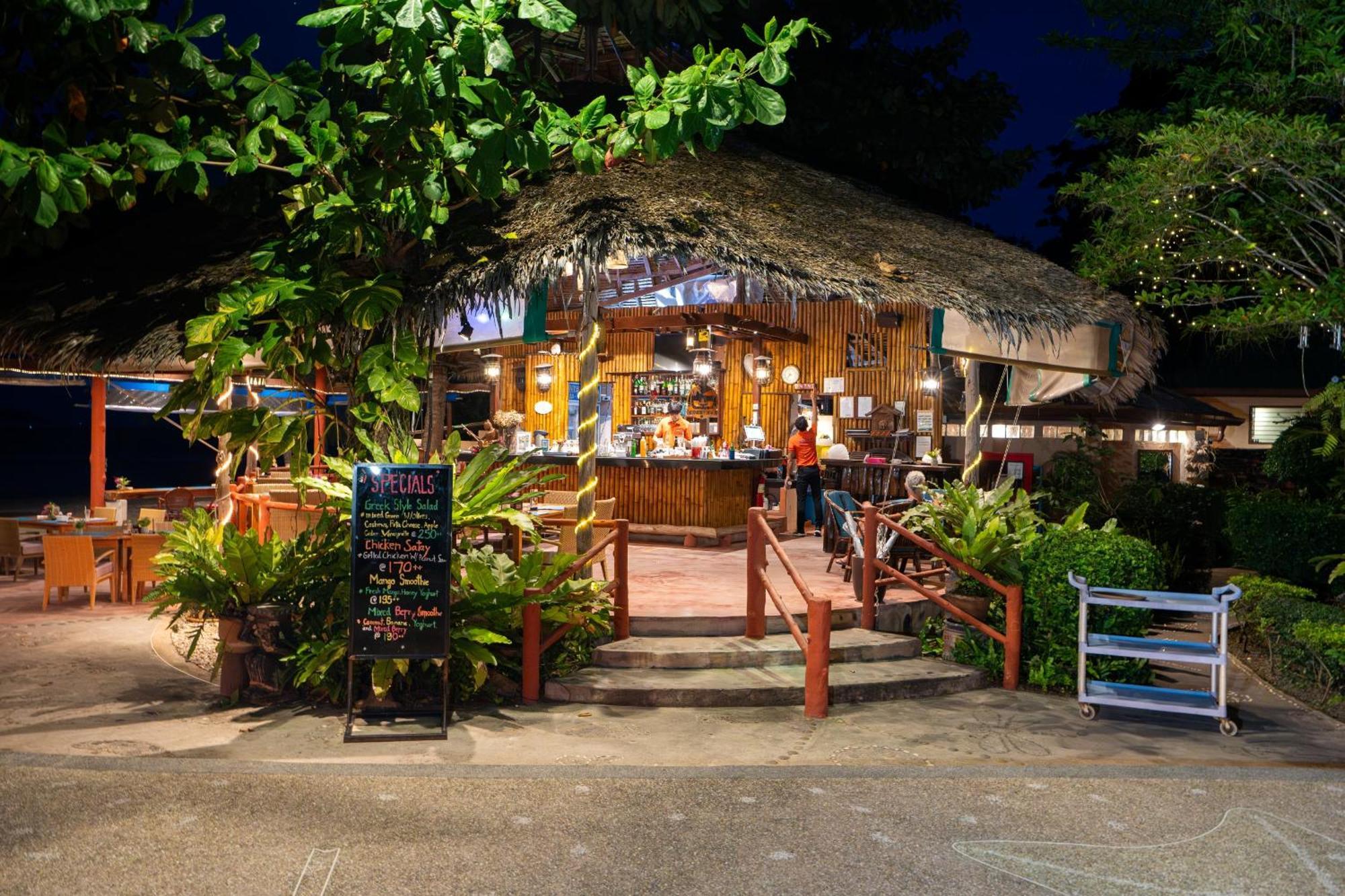 Friendship Beach Resort & Atmanjai Wellness Centre Rawai Ngoại thất bức ảnh