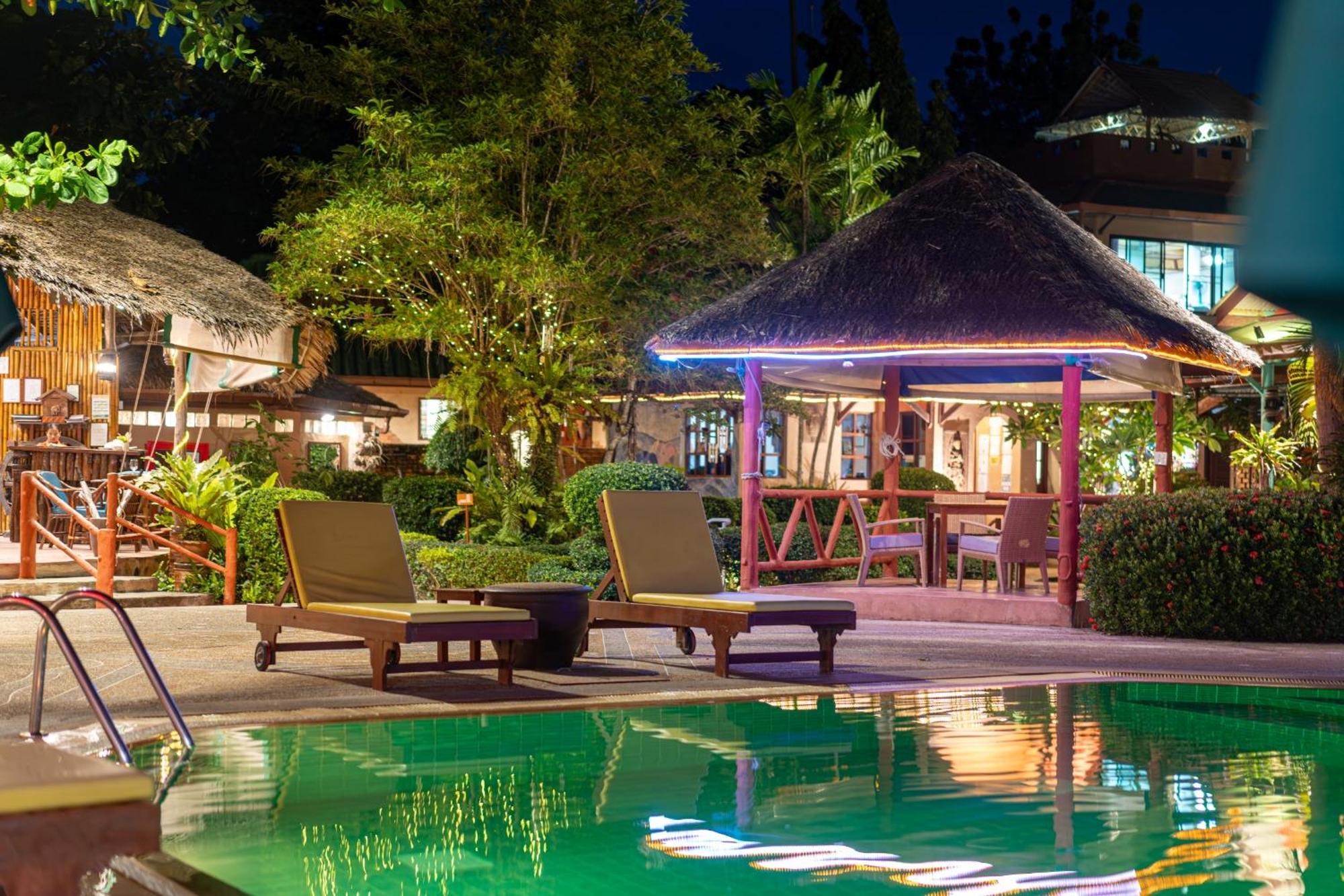Friendship Beach Resort & Atmanjai Wellness Centre Rawai Ngoại thất bức ảnh