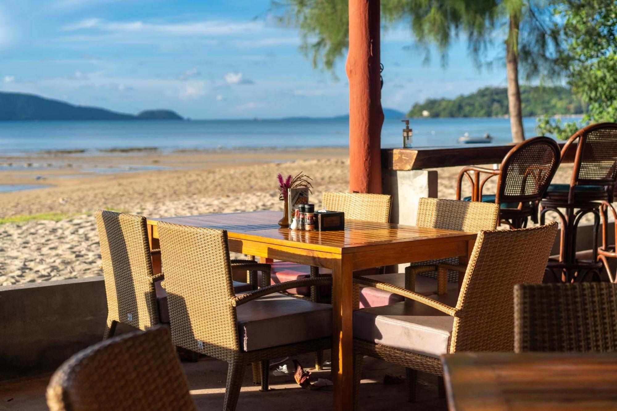 Friendship Beach Resort & Atmanjai Wellness Centre Rawai Ngoại thất bức ảnh