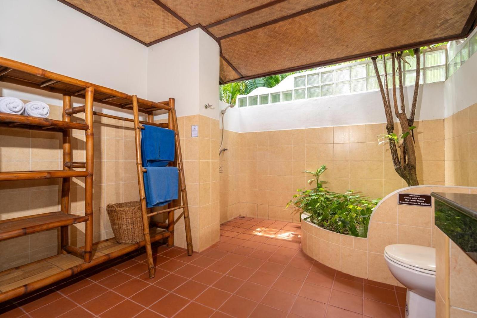 Friendship Beach Resort & Atmanjai Wellness Centre Rawai Phòng bức ảnh